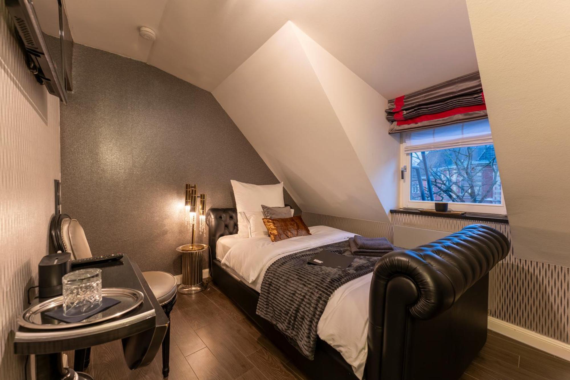 La Belle 10 Hotel Cologne Exterior photo